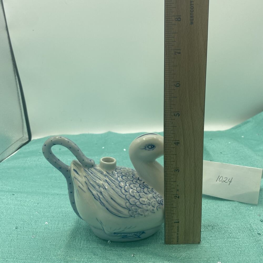 Vintage Chinese Porcelain Blue & White Hand Painted Duck Teapot 4.5” Tall - Picture 8 of 8